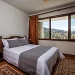 Pensiune La Noi 3*