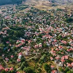 Pensiune La Noi Samarína