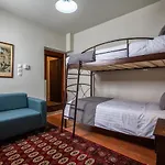 La Noi Pensiune Samarína